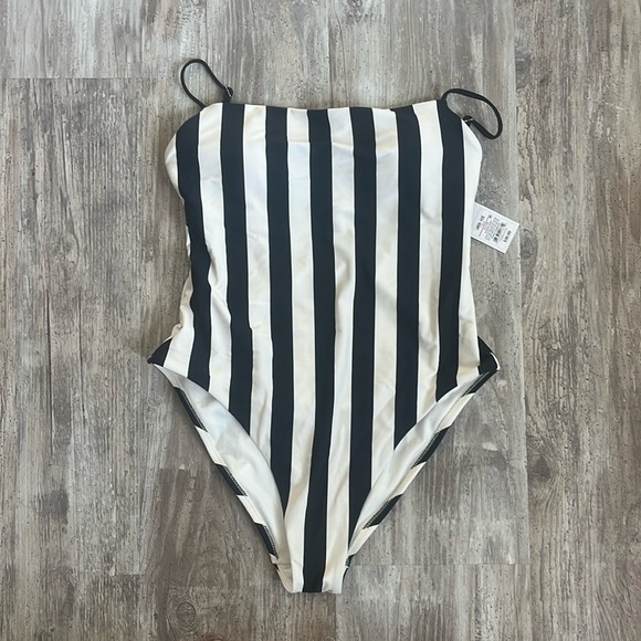 New Women's Square Neck High Leg Cheeky One Piece Swimsuit -Shade & Shore M 8-10 - Picture 5 of 8